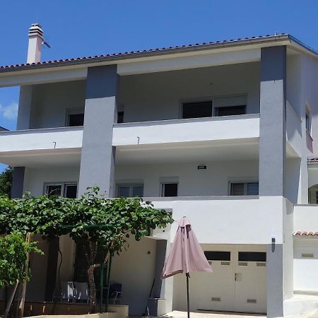 Apartman Emily, 6 Plus 2 Guests, Newly Refurbished 普拉 外观 照片